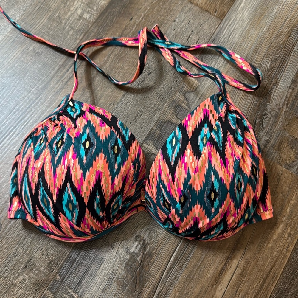 Target brand bikini top Size